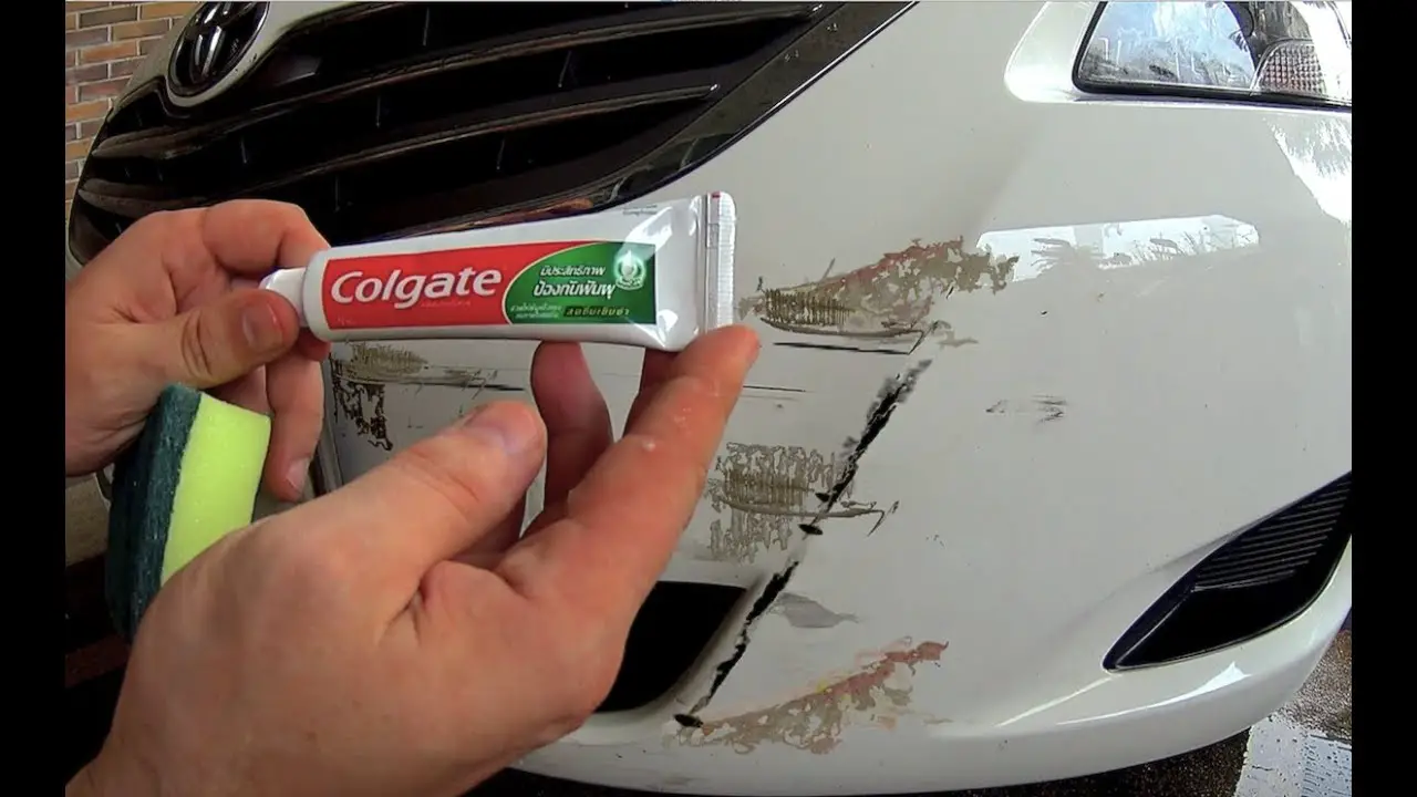 How to Cover Car Scratches